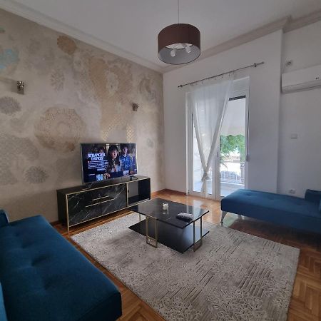 Arman Group Arya Apartment Атина Екстериор снимка