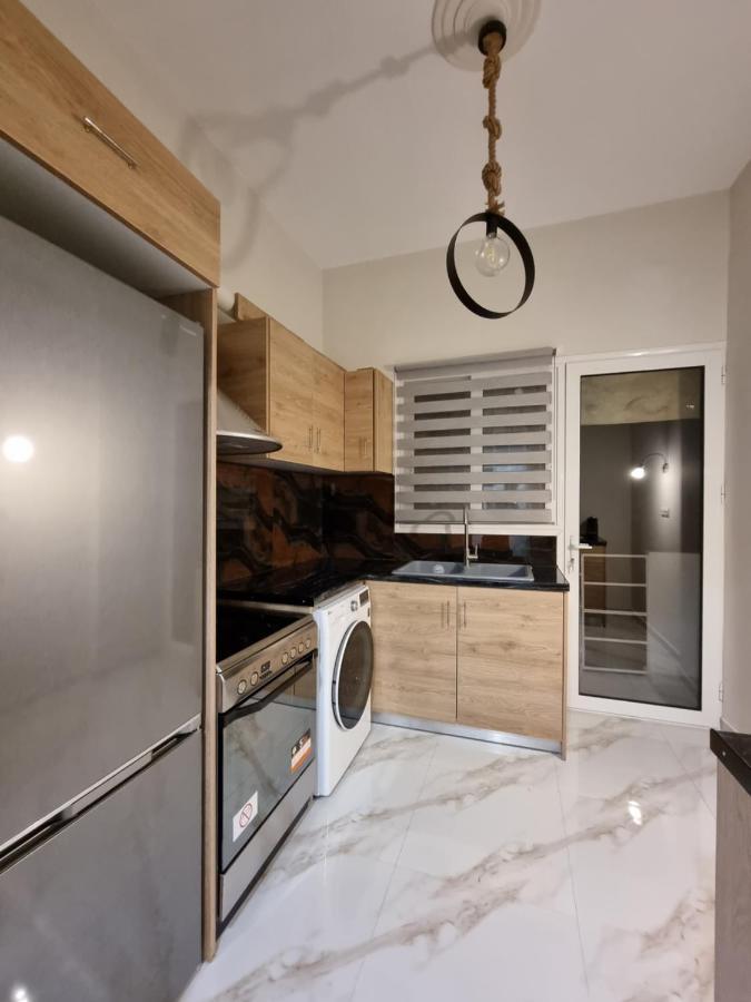 Arman Group Arya Apartment Атина Екстериор снимка