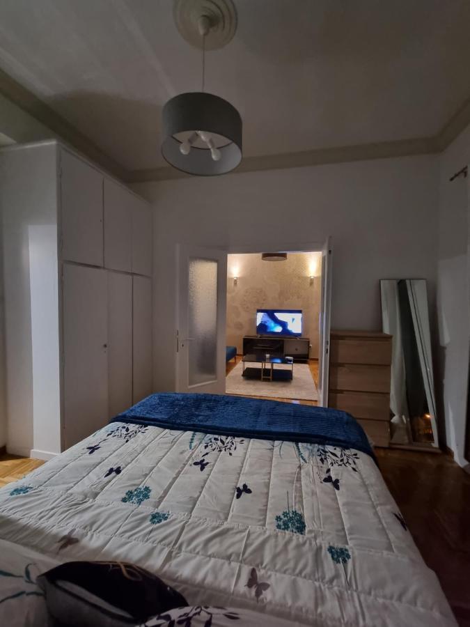 Arman Group Arya Apartment Атина Екстериор снимка
